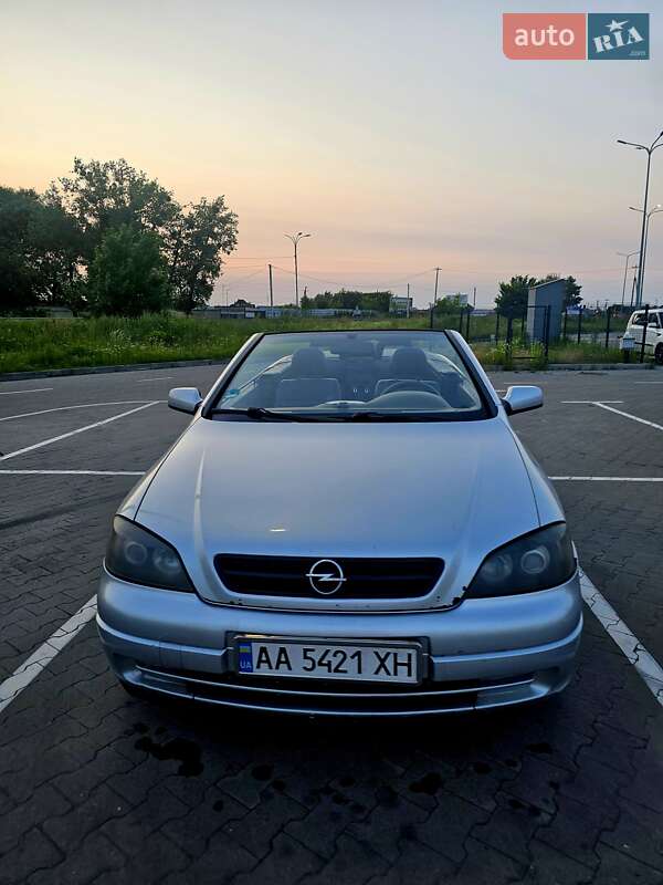 Кабріолет Opel Astra 2003 в Києві