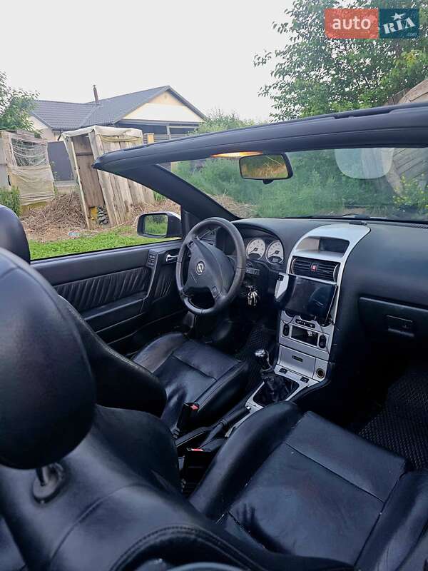 Кабріолет Opel Astra 2003 в Києві