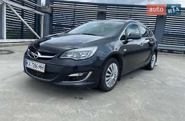Универсал Opel Astra 2013 в Киеве