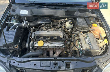 Универсал Opel Astra 1999 в 