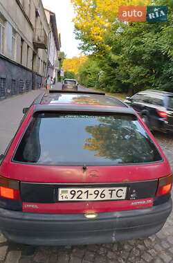 Универсал Opel Astra 1996 в 