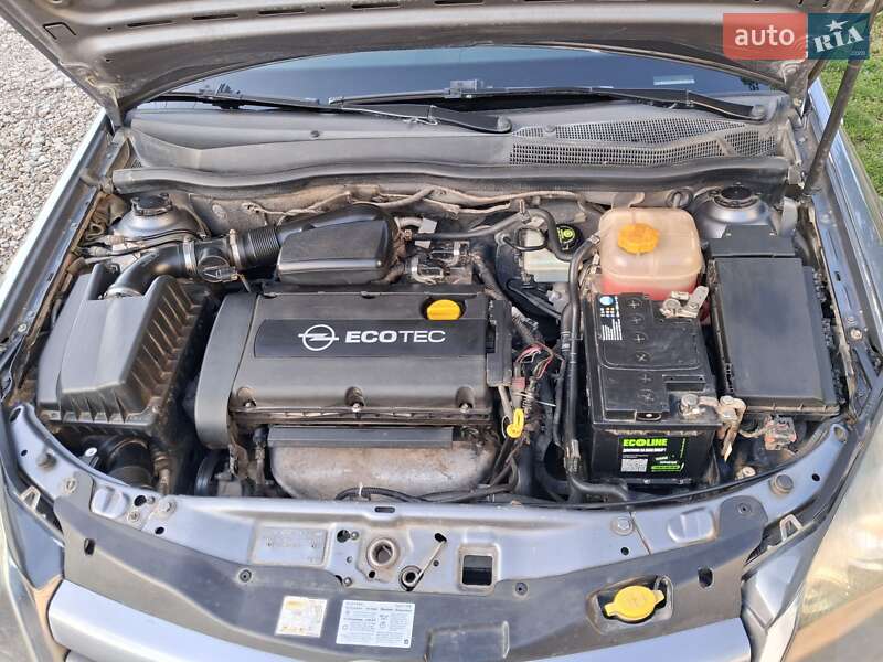 Универсал Opel Astra 2005 в Тернополе
