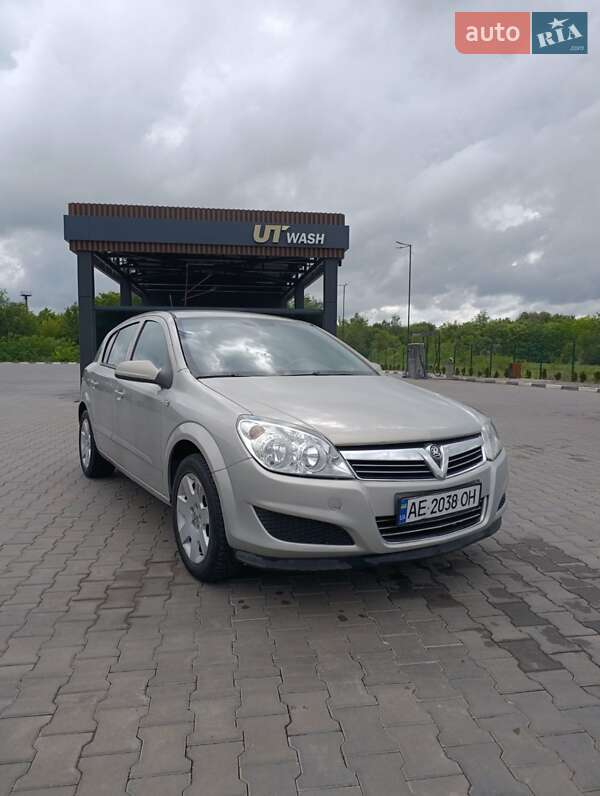 Opel Astra 2007