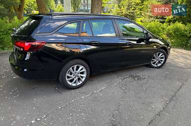 Универсал Opel Astra 2022 в 