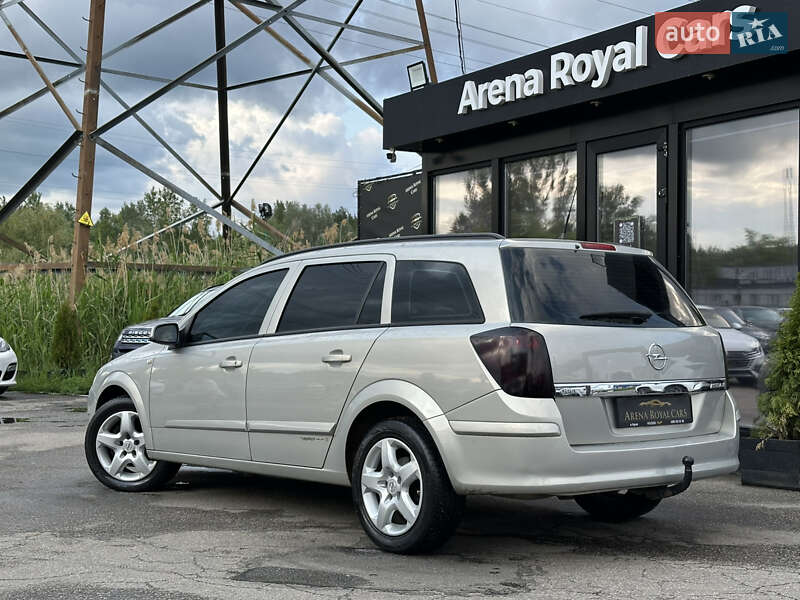 Універсал Opel Astra 2007 в Харкові