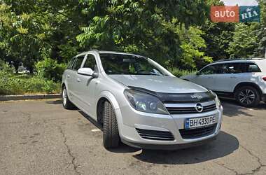 Универсал Opel Astra 2005 в Одессе