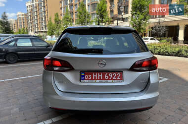 Универсал Opel Astra 2018 в 