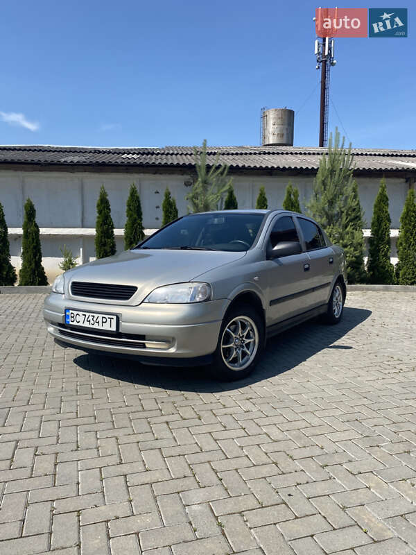 Opel Astra 2008