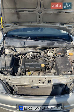 Седан Opel Astra 2008 в 