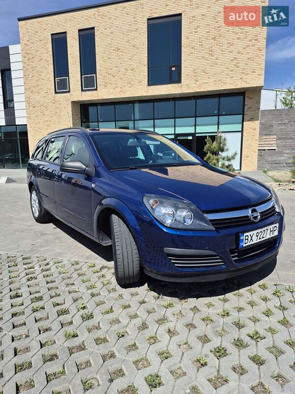 Универсал Opel Astra 2006 в Хмельницком