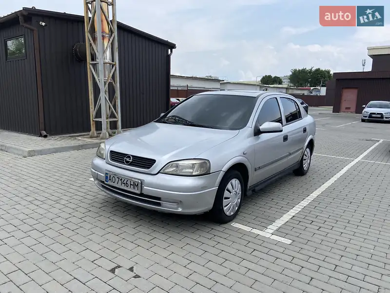 Opel Astra 2000