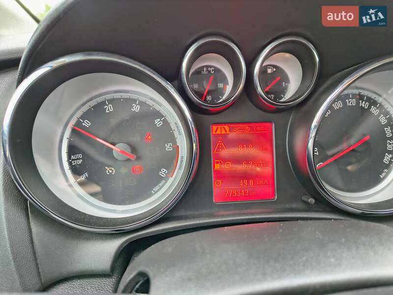 Универсал Opel Astra 2014 в Трускавце