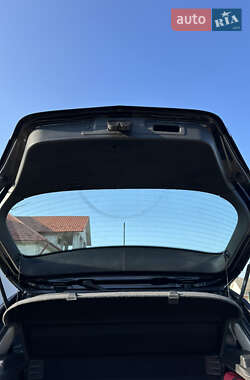 Хэтчбек Opel Astra 2007 в 