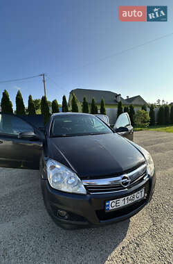 Хэтчбек Opel Astra 2007 в 