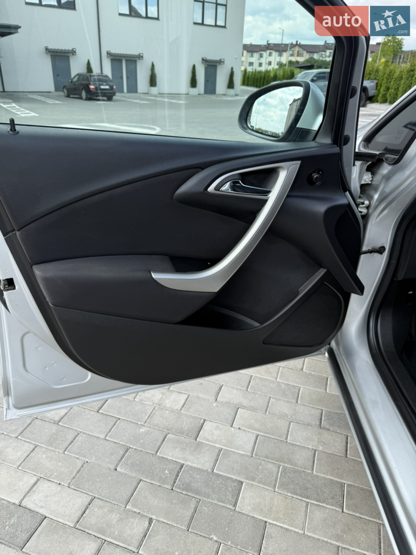 2011 Opel Astra - мініатюра 14