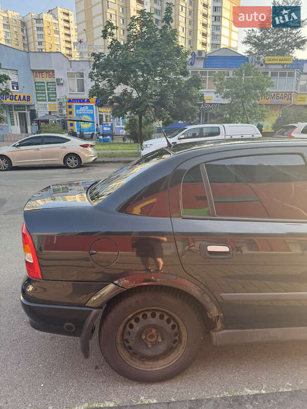 Седан Opel Astra 2008 в Киеве фото 4 Седан Opel Astra 2008 в Киеве