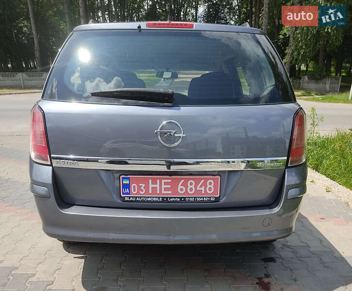Универсал Opel Astra 2006 в Виннице