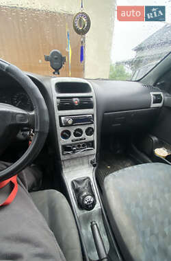Универсал Opel Astra 2000 в 