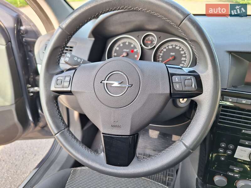 Универсал Opel Astra 2009 в Локачах фото 29 Универсал Opel Astra 2009 в Локачах