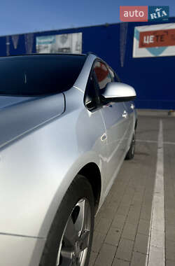 Универсал Opel Astra 2011 в 
