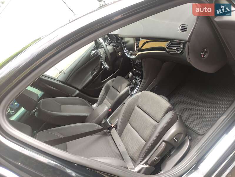 Универсал Opel Astra 2017 в Львове