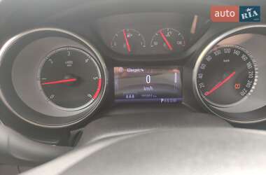 Универсал Opel Astra 2017 в Львове