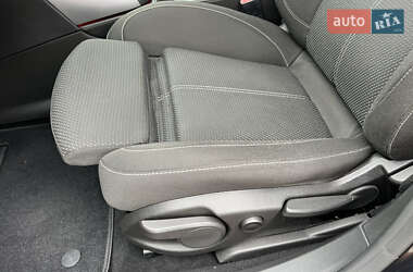Хэтчбек Opel Astra 2010 в 