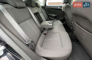 Хэтчбек Opel Astra 2010 в 