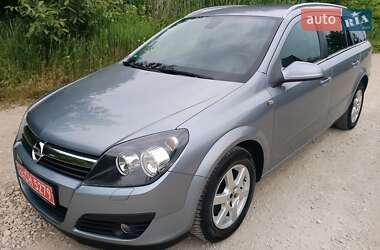 Универсал Opel Astra 2006 в 