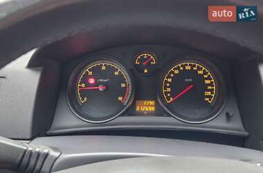 Универсал Opel Astra 2011 в 