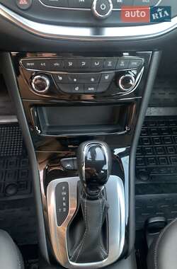 Универсал Opel Astra 2021 в 