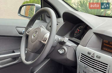 Універсал Opel Astra 2009 в 