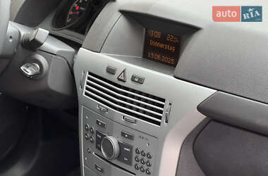 Універсал Opel Astra 2009 в 