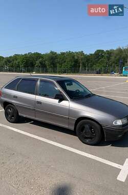 Хетчбек Opel Astra 1992 в Запоріжжі