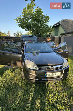 Универсал Opel Astra 2009 в 