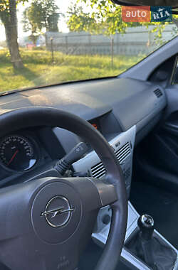 Универсал Opel Astra 2009 в 