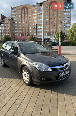 Opel Astra 2009 Opel Astra 2009