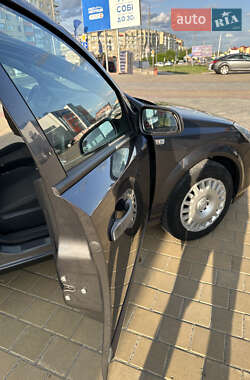Универсал Opel Astra 2009 в 