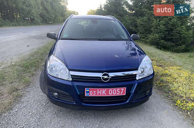Универсал Opel Astra 2006 в Борщеве