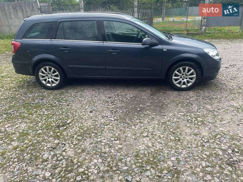 Opel Astra 2008