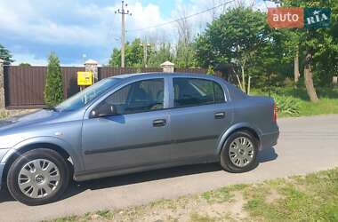 Седан Opel Astra 2007 в 