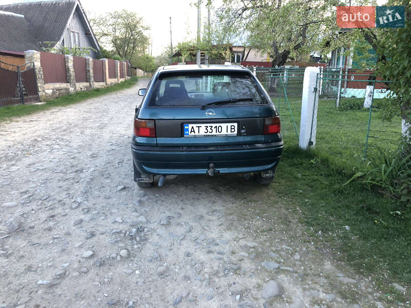 Хэтчбек Opel Astra 1997 в Добротове фото 4 Хэтчбек Opel Astra 1997 в Добротове