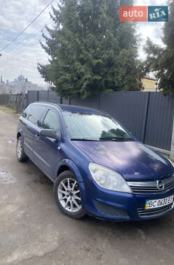 Універсал Opel Astra 2008 в Львові