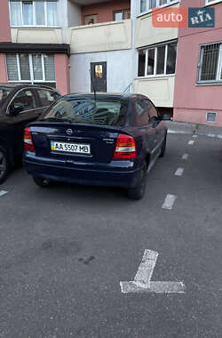 Хетчбек Opel Astra 2000 в Києві