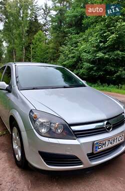 Хэтчбек Opel Astra 2006 в 
