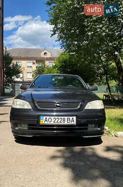 Седан Opel Astra 2007 в Ужгороді