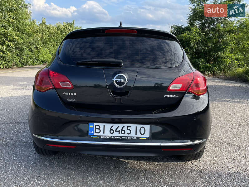 Хетчбек Opel Astra 2013 в Полтаві