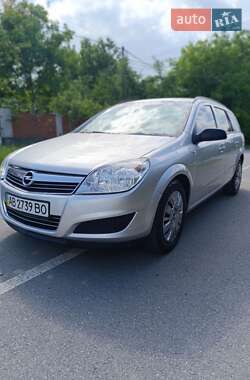 Універсал Opel Astra 2008 в Хмільнику