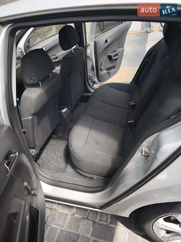 Хетчбек Opel Astra 2006 в Одесі