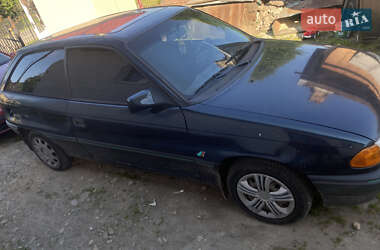 Хэтчбек Opel Astra 1994 в 